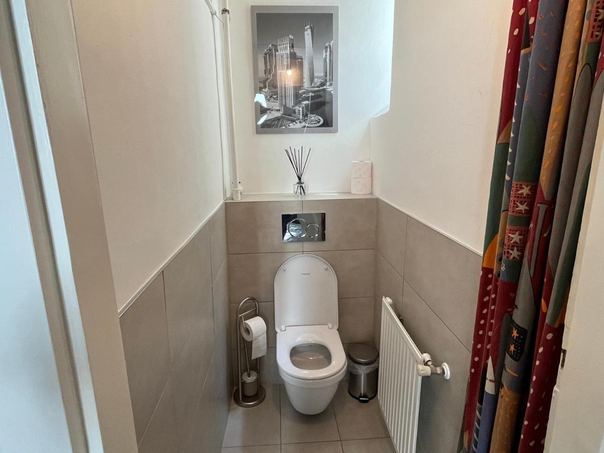 Stylish Apt Near Urania 1Br Appartement Wenen Buitenkant foto
