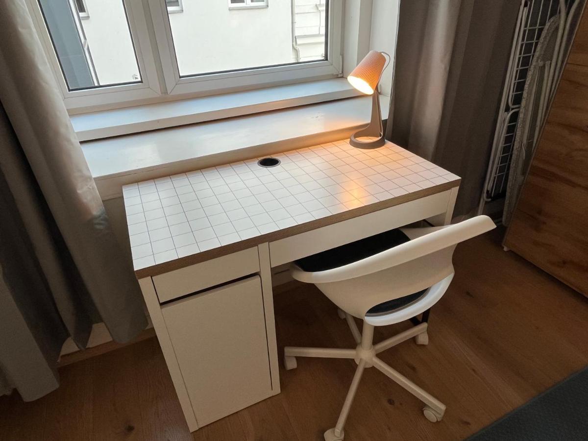 Stylish Apt Near Urania 1Br Appartement Wenen Buitenkant foto