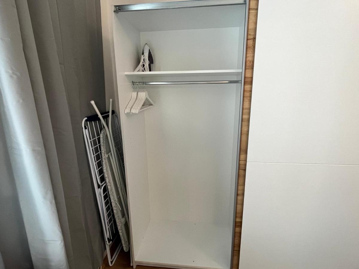 Stylish Apt Near Urania 1Br Appartement Wenen Buitenkant foto