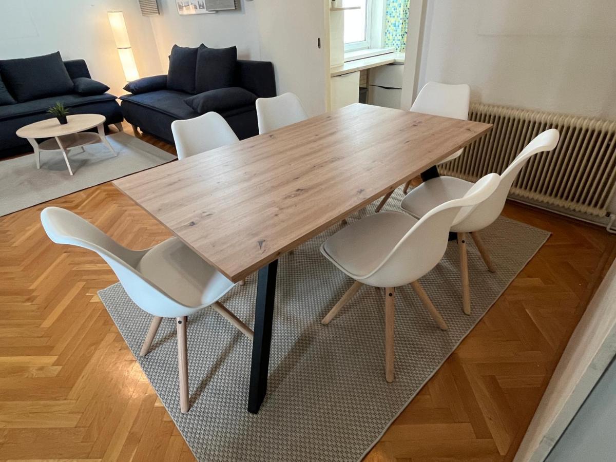 Stylish Apt Near Urania 1Br Appartement Wenen Buitenkant foto